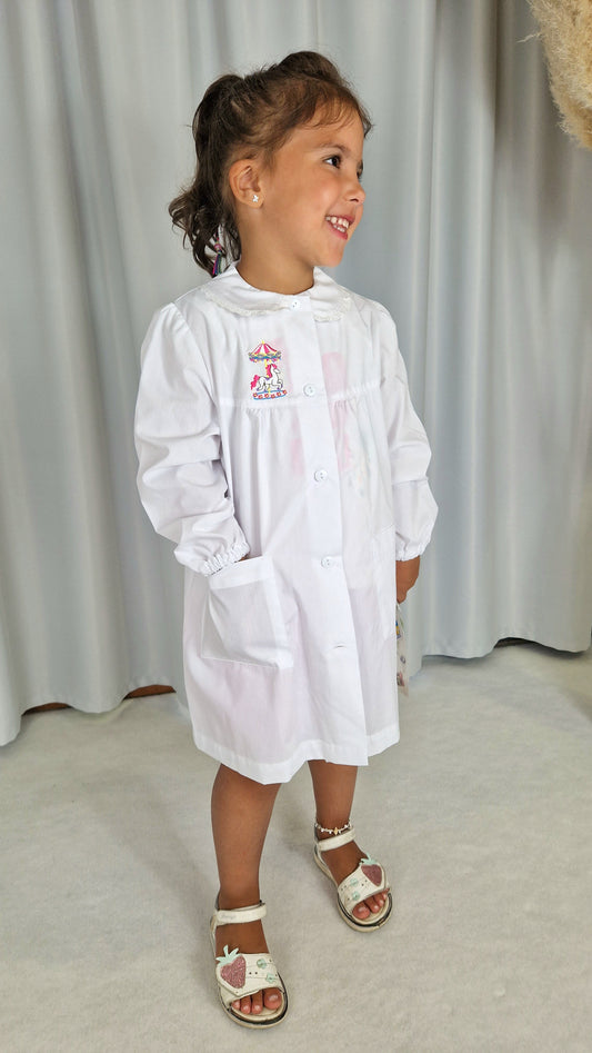 Grembiule bambina asilo bianco