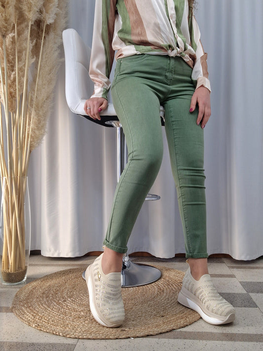 Jeans Basic Verde militare