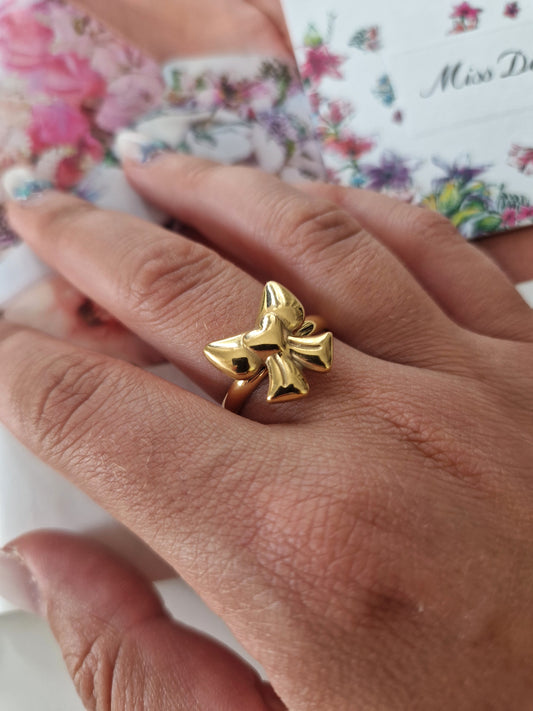 Anello fiocco