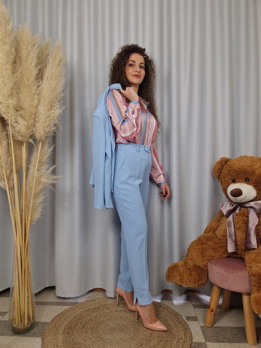Tailleur Cyndi celeste