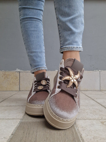 Sneakers effetto velluto beige