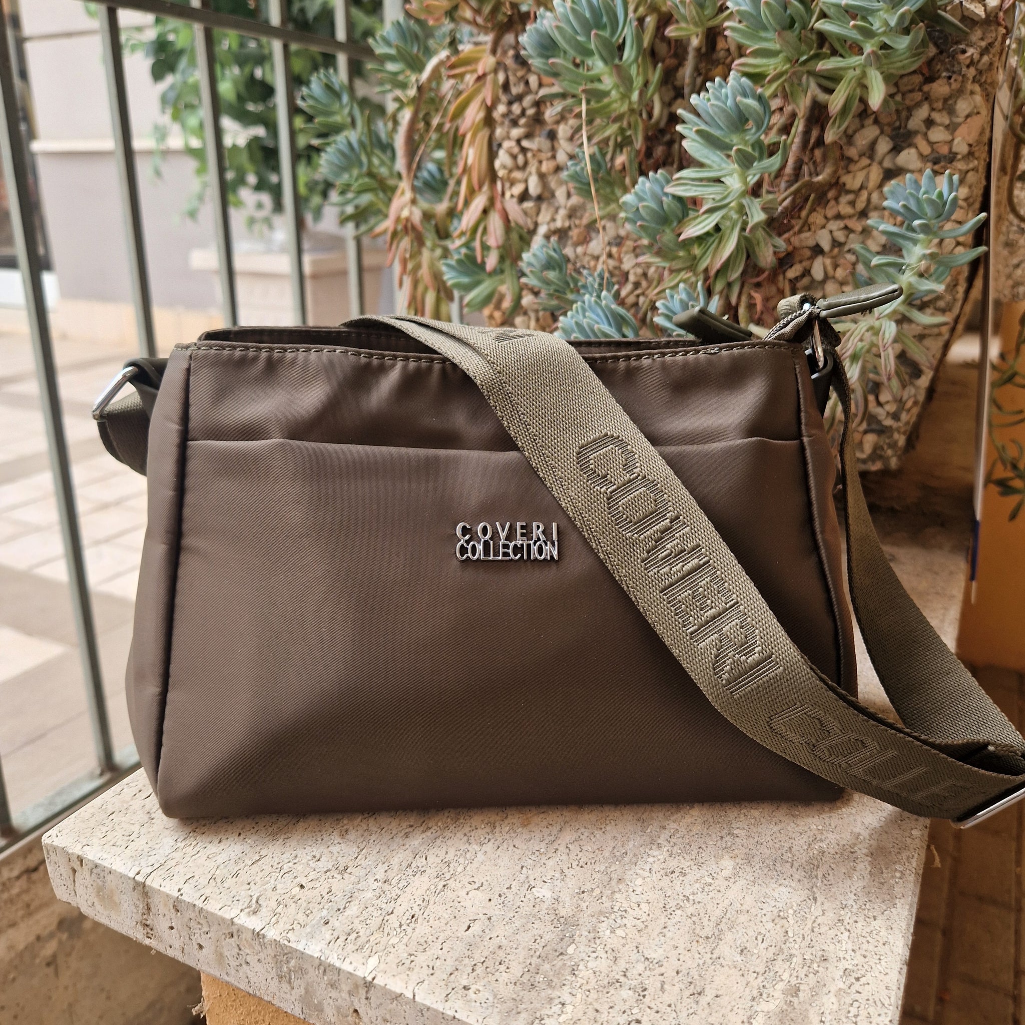 Tracollina multi-tasche