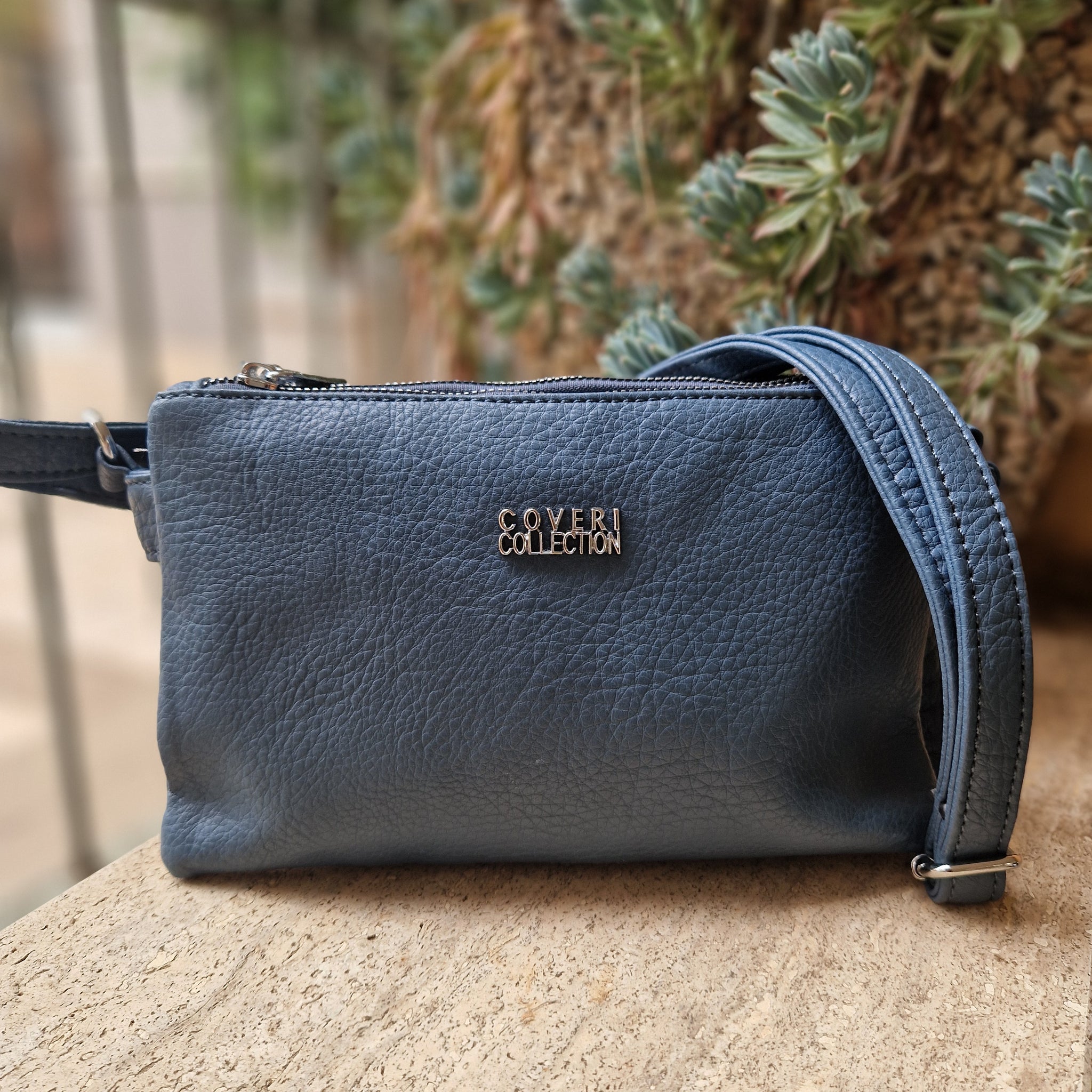 Borsa a tracolla con 3 tasche