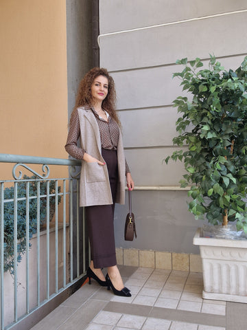 Pantalone gamba larga con risvolto Marrone