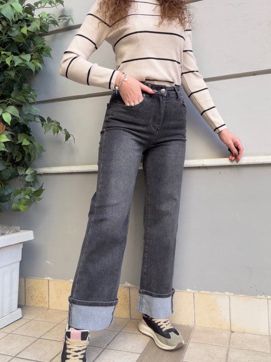 Jeans con risvolto grigio scuro