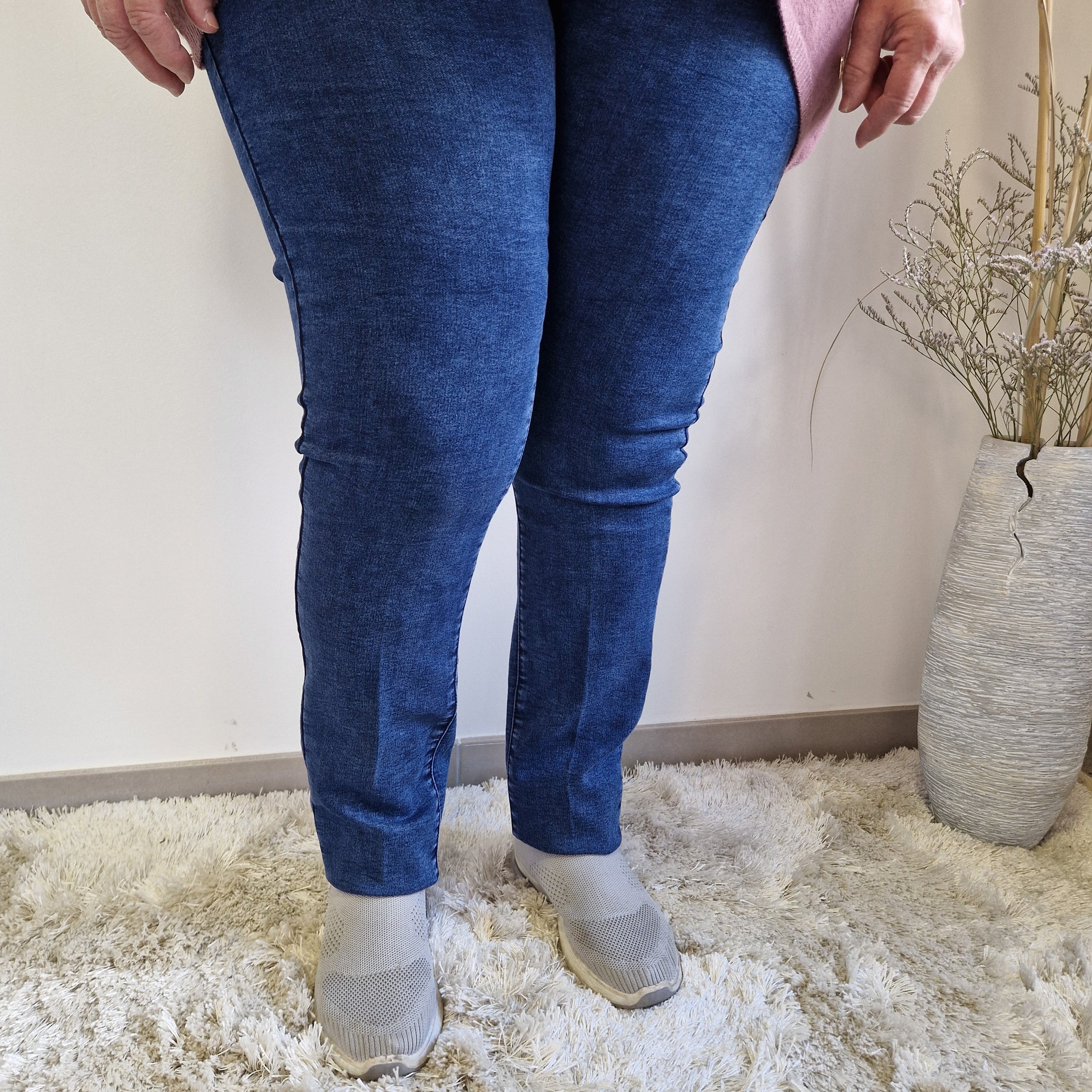 Jeans curvy con elastico in vita