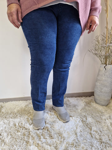 Jeans curvy con elastico in vita